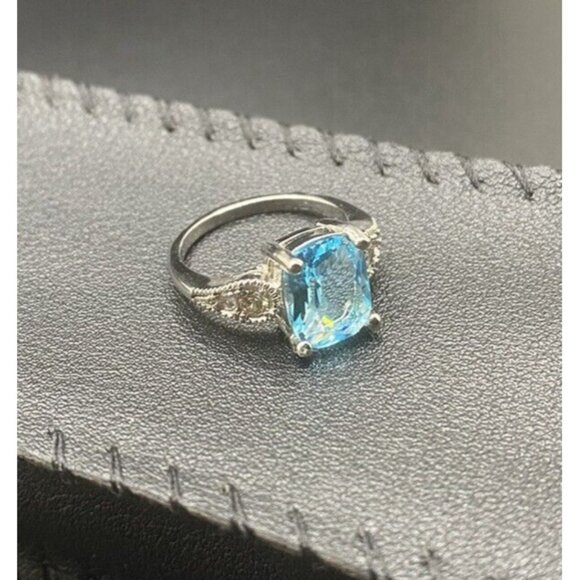 Emerald Cut Lab Blue Topaz Ring  CZ  Accents Size 5.75 3.4 grams Silver Plated - Picture 3 of 8